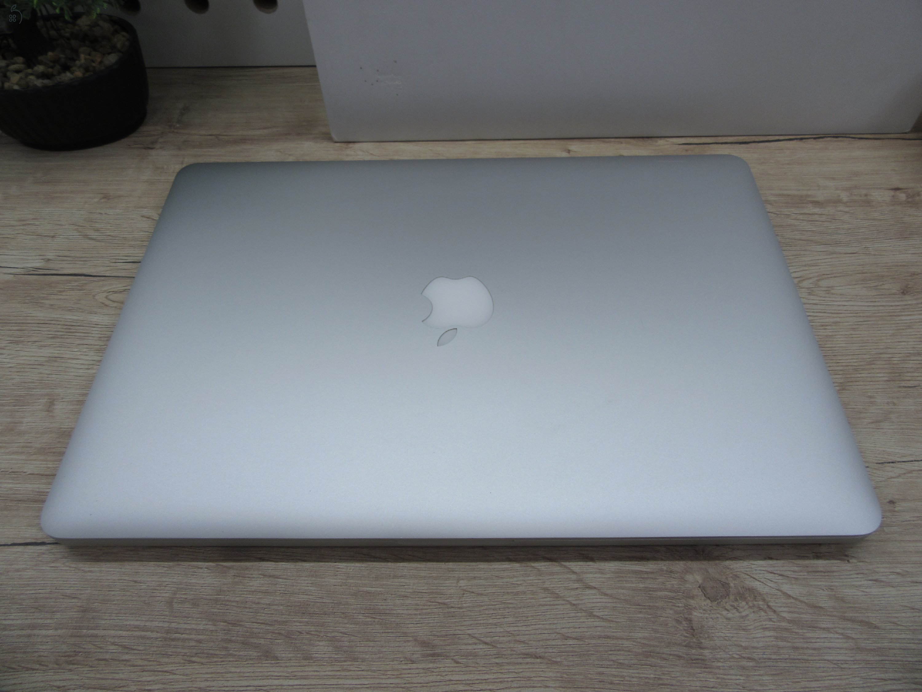 Apple Retina Macbook Pro 15 - 2013 Late - Használt, szép állapot