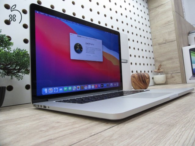 Apple Retina Macbook Pro 15 - 2013 Late - Használt, szép állapot
