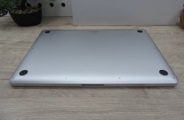 Apple Retina Macbook Pro 15 - 2013 Late - Használt, szép állapot