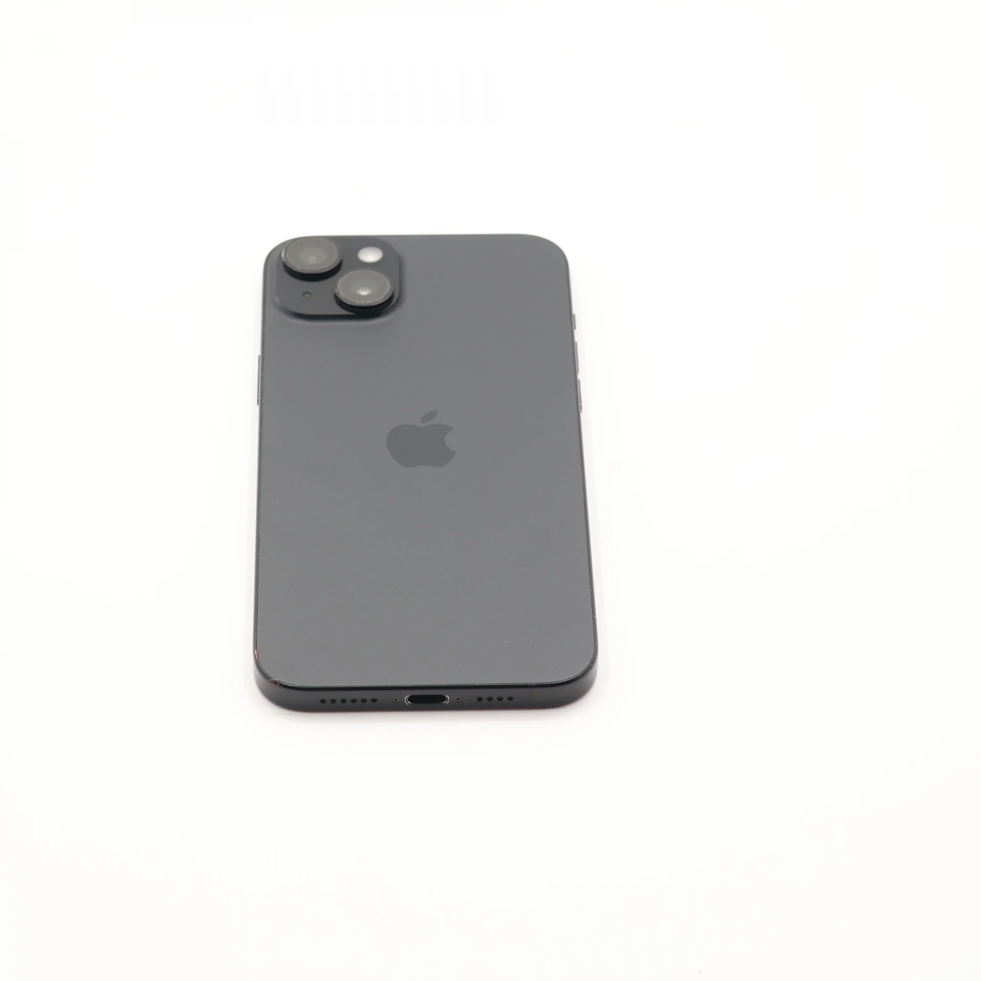 + Ajándékkal és 1 év garanciával! Felújított iPhone 15 Plus 128 GB Black