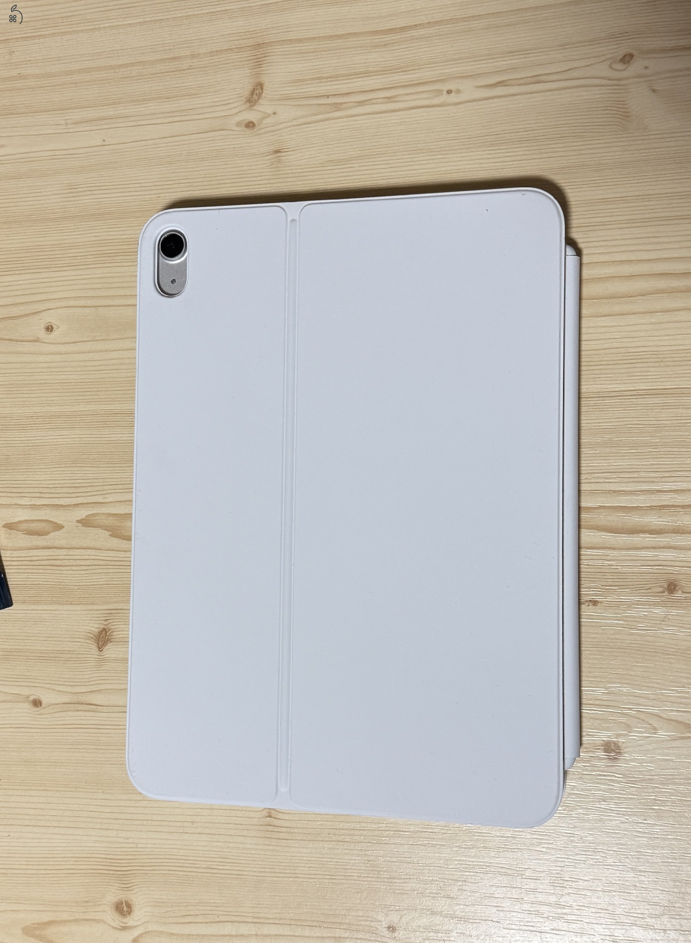 Magic Keyboard Folio for iPad 10th