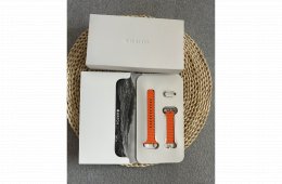 Eladó keveset használt Apple Watch Ultra 2 tartozékkal