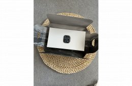 Eladó keveset használt Apple Watch Ultra 2 tartozékkal
