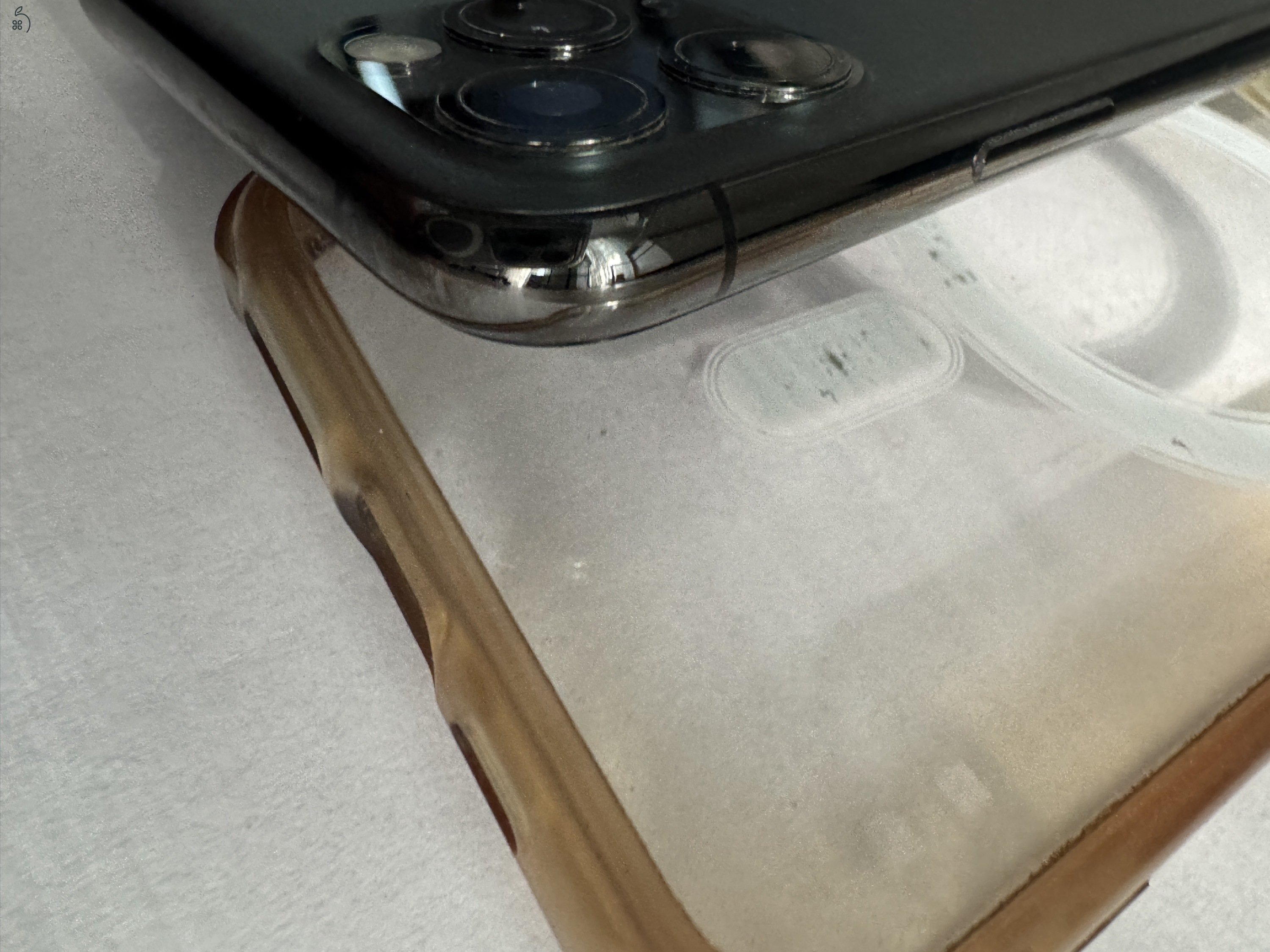 iPhone 11 PRO 256GB +3tok, iSTYLE -ban gyári akksi csere