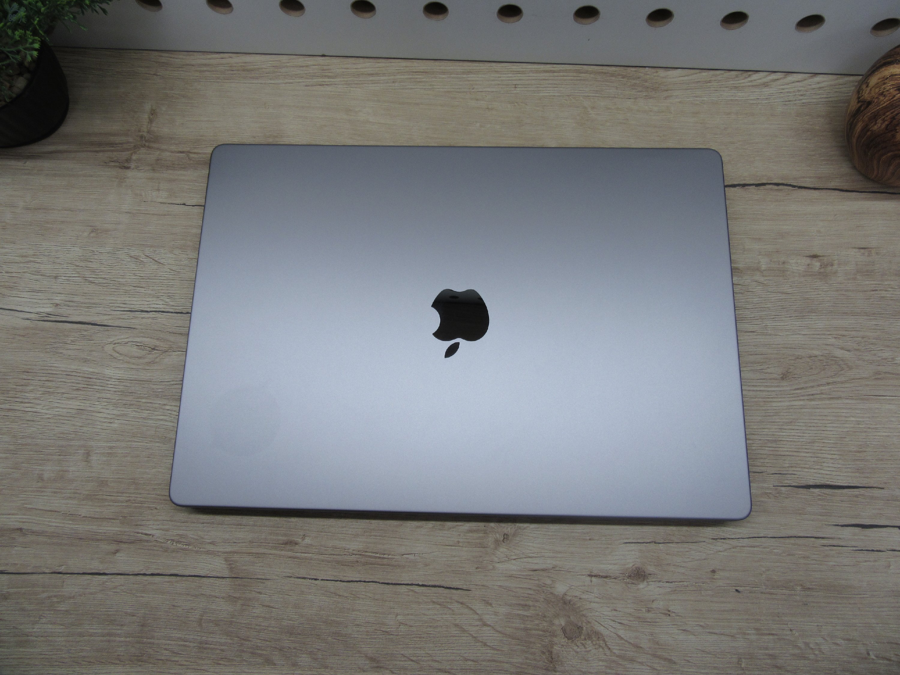 Apple Macbook 16 M1 Pro - 2021 - Használt, szép állapot - 32 Gb RAM !!!