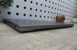  Apple Macbook 16 M1 Pro - 2021 - Használt, megkímélt állapot - 32 Gb RAM !!! 