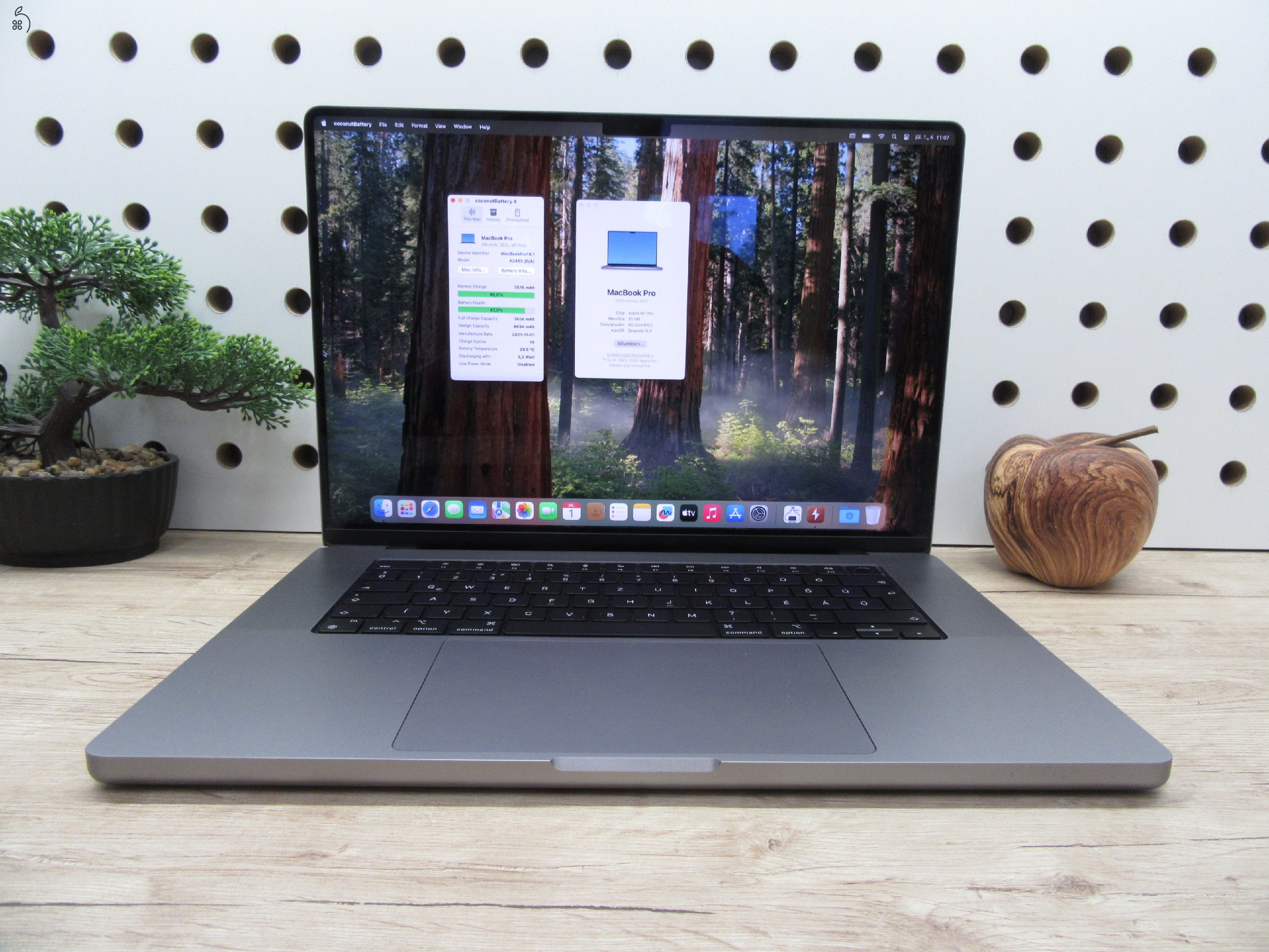  Apple Macbook 16 M1 Pro - 2021 - Használt, megkímélt állapot - 32 Gb RAM !!! 
