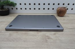  Apple Macbook 16 M1 Pro - 2021 - Használt, megkímélt állapot - 32 Gb RAM !!! 