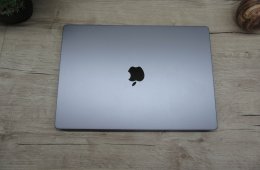  Apple Macbook 16 M1 Pro - 2021 - Használt, szép állapot - 32 Gb RAM !!! 