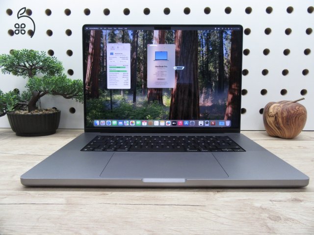  Apple Macbook 16 M1 Pro - 2021 - Használt, szép állapot - 32 Gb RAM !!! 
