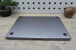  Apple Macbook 16 M1 Pro - 2021 - Használt, szép állapot - 32 Gb RAM !!! 
