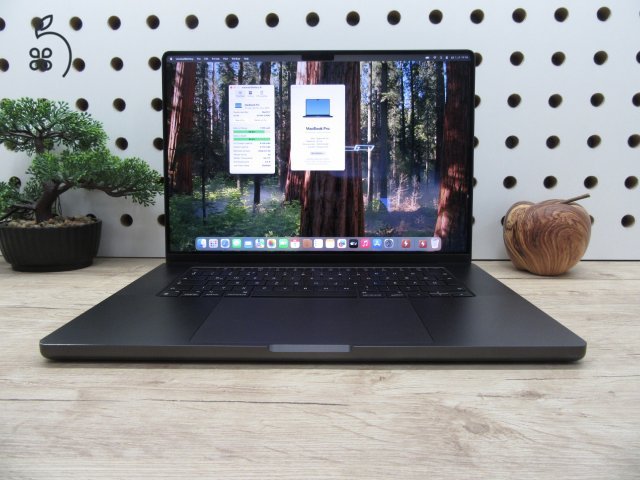 Apple Macbook 16 M3 Pro - 2023 - Használt, szép állapot - 36 Gb RAM - 500 Gb SSD!!