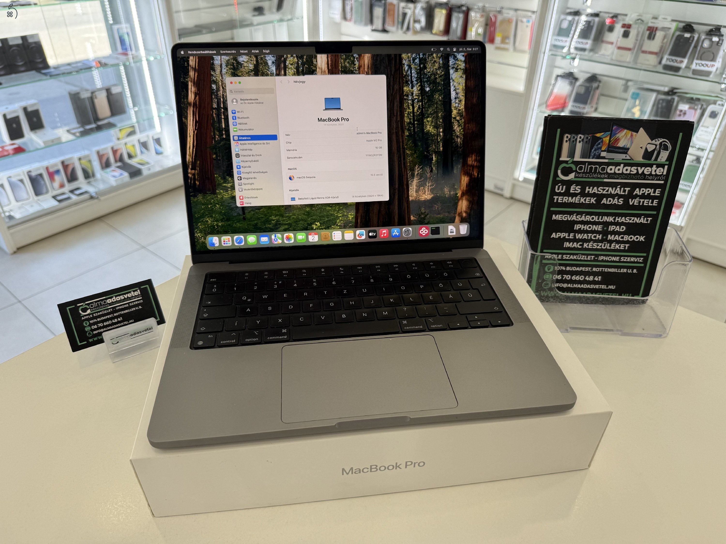 MacBook Pro M2 14