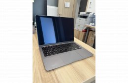 Apple MacBook Air 13