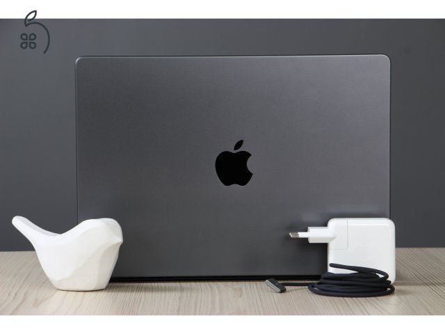 Apple Macbook Pro 14