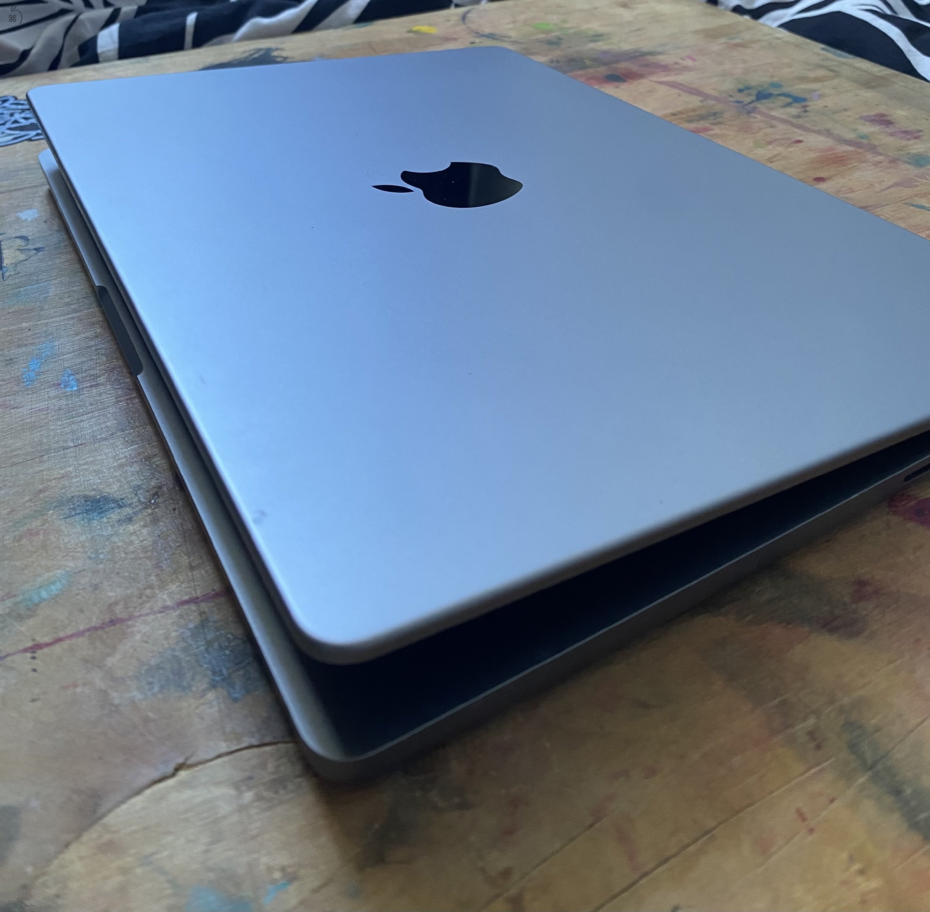 MacBook Pro 14