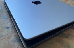 MacBook Pro 14