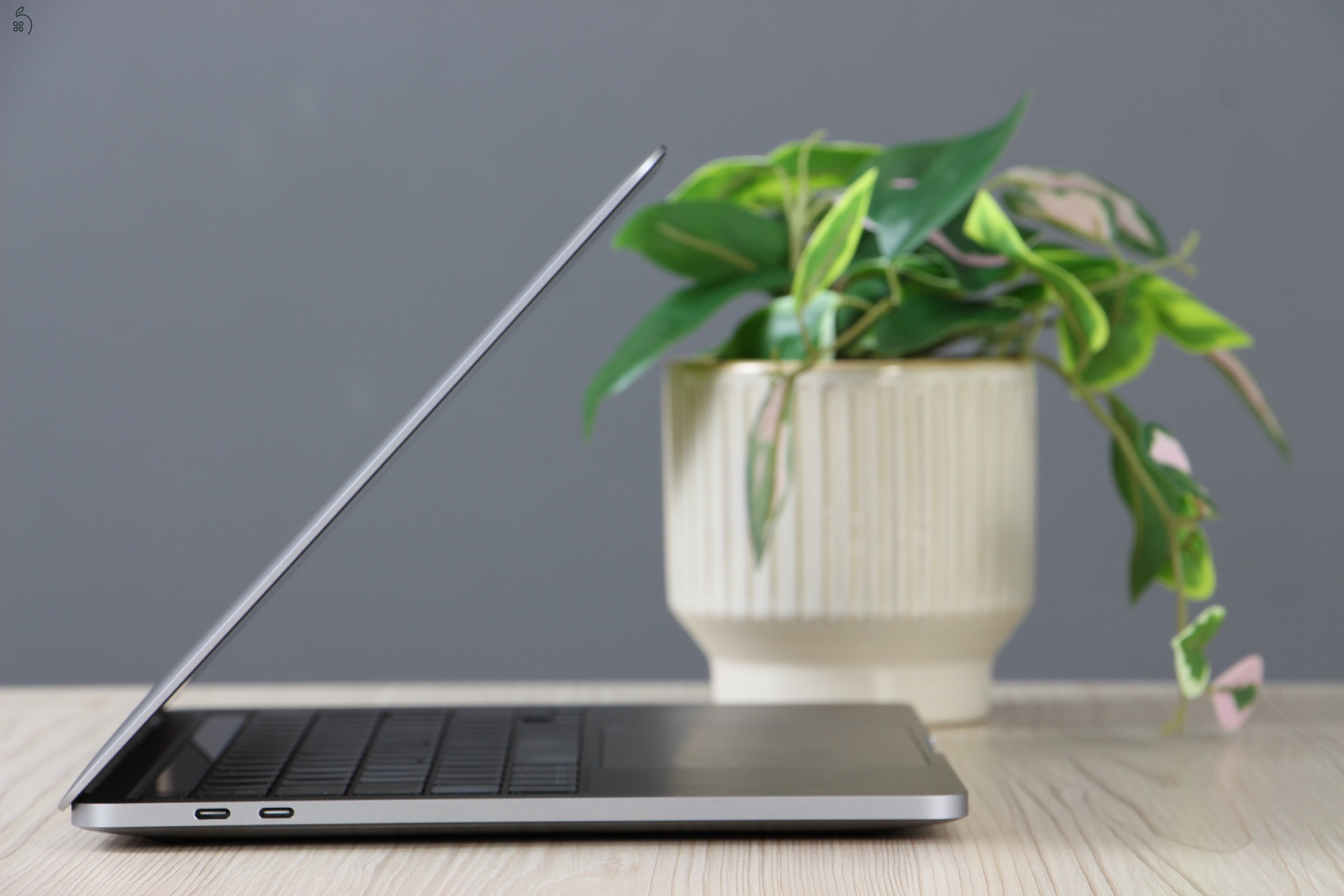 Apple Macbook Pro 13