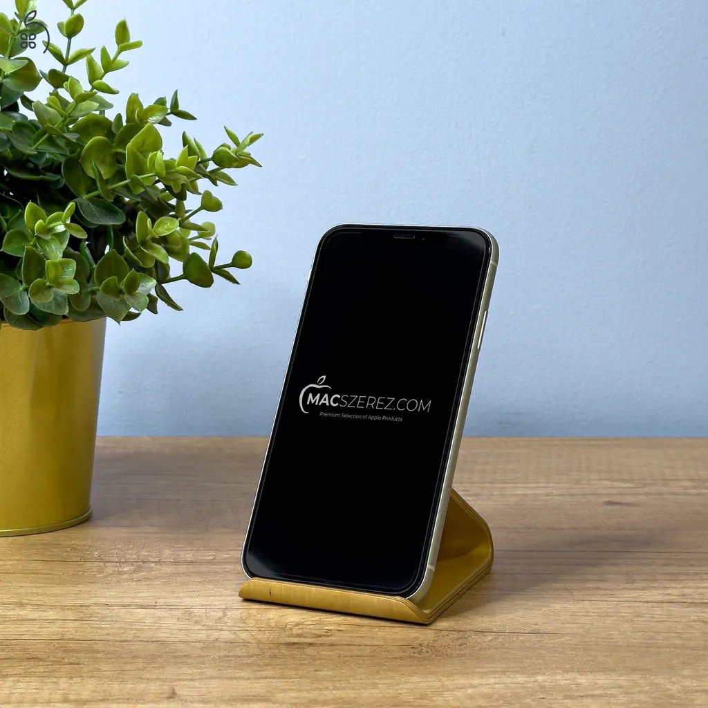 MacSzerez.com - iPhone XR / Fehér / Kártyafüggetlen / 128GB / Garancia!
