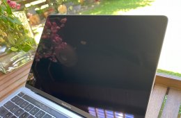 MacBook Pro 2020 i5 Touch Bar 16 Gb RAM 512 Gb SSD Quad Core CPU