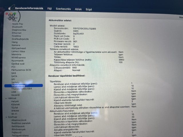 MacBook Pro 2020 i5 Touch Bar 16 Gb RAM 512 Gb SSD Quad Core CPU