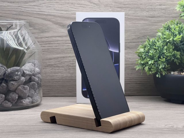 Hibátlan iPhone 16 Pro Black Titanium 128GB 2 ÉV Garanciával Számlával Aksi 100%