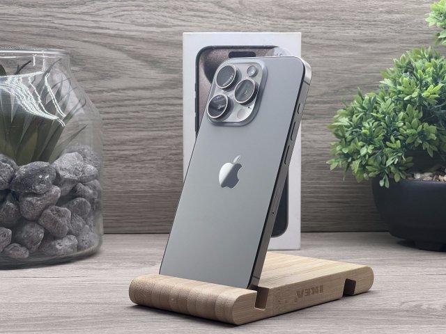 Hibátlan iPhone 15 Pro Natural Titanium 256GB 2 ÉV Garanciával Számlával