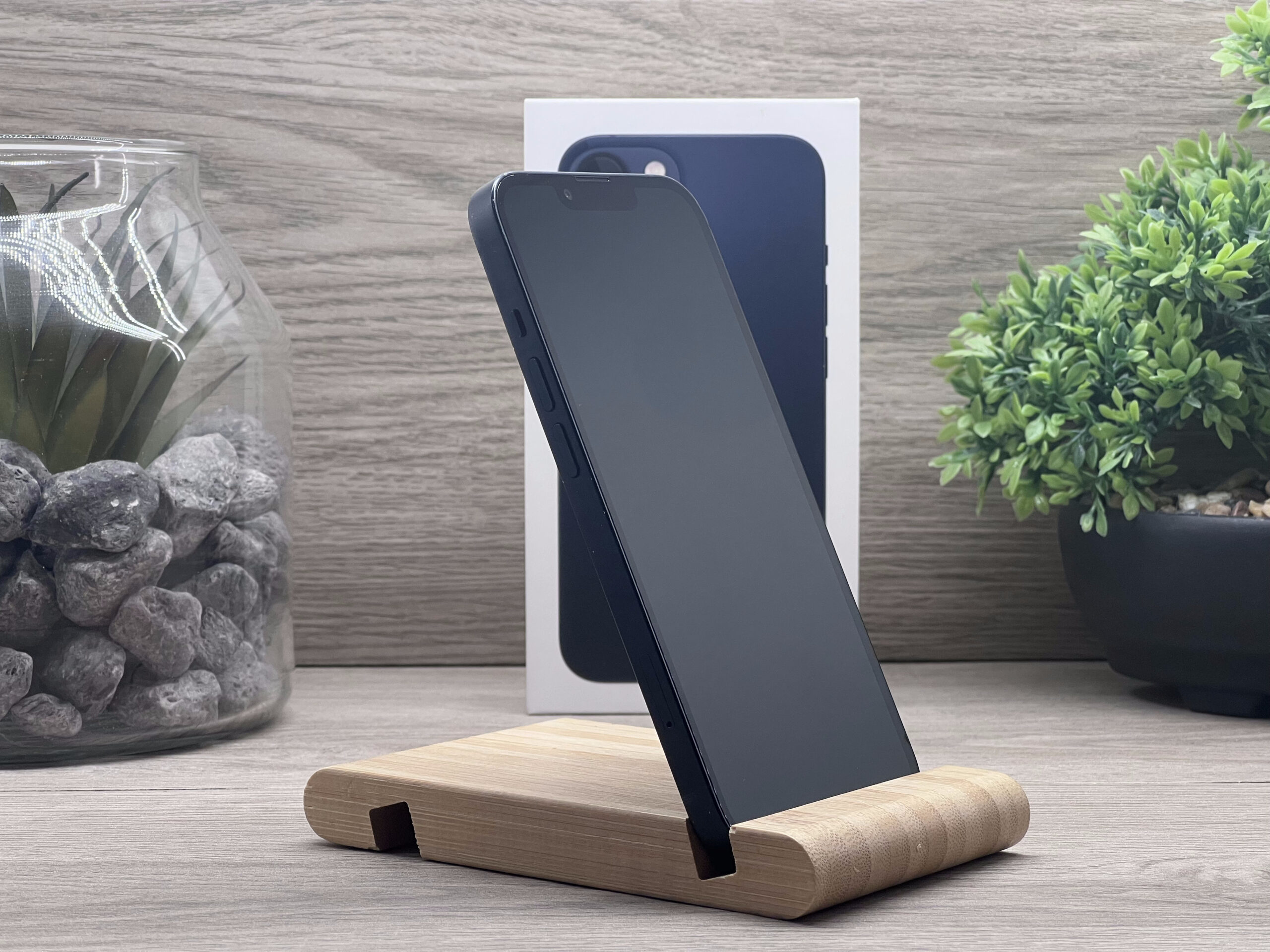 iPhone 13 Midnight 128GB 2 ÉV Garanciával Számlával Aksi 100%