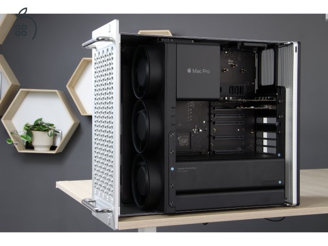 Apple Mac Pro Rack 2019 384GB/ 2TB US-6892