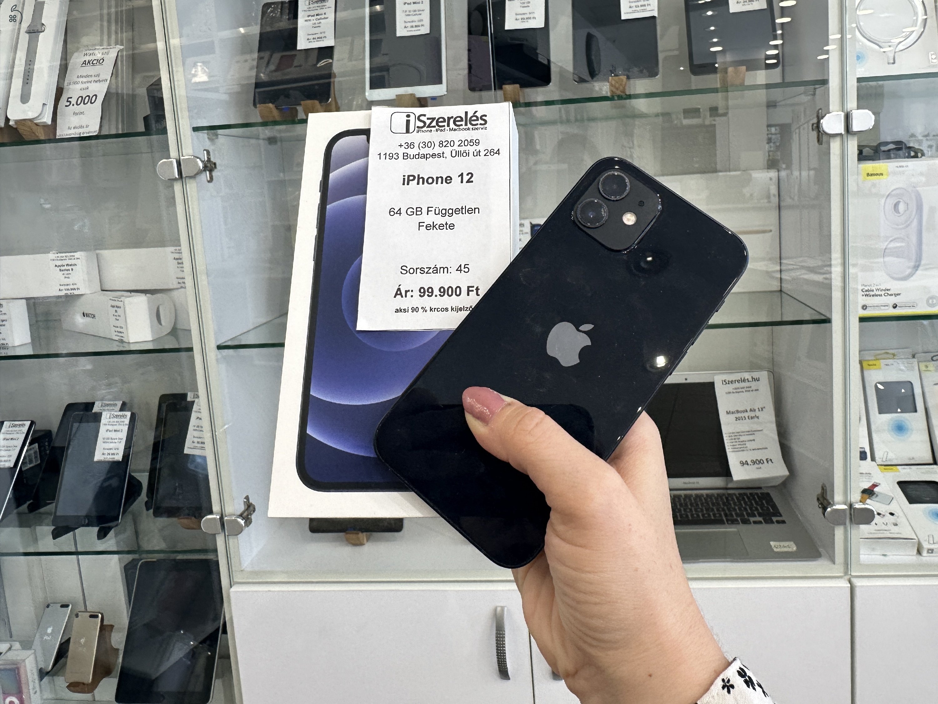 iPhone 12 64 GB független fekete akkumulátor 90% garanciával (48) iszerelés.hu