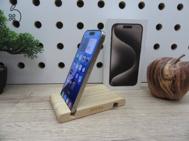 Apple iPhone 15 Pro - Natural Titanium - Használt, karcmentes