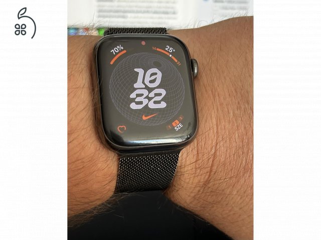 Apple Watch Series 9 45 mm GPS+Cellular (LTE) StainlessSteel Graphite színű Milánói szíjjal