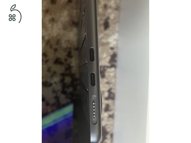 Apple MacBook Air M2 – 13
