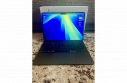 Apple MacBook Air M2 – 13