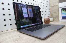 Apple Retina Macbook Pro 16 Touchbar - 2019 - 2020-as gyártás - Használt, újszerű - 500 Gb SSD - 51 ciklus az akkuban