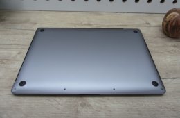 Apple Retina Macbook Pro 16 Touchbar - 2019 - 2020-as gyártás - Használt, újszerű 500 Gb SSD
