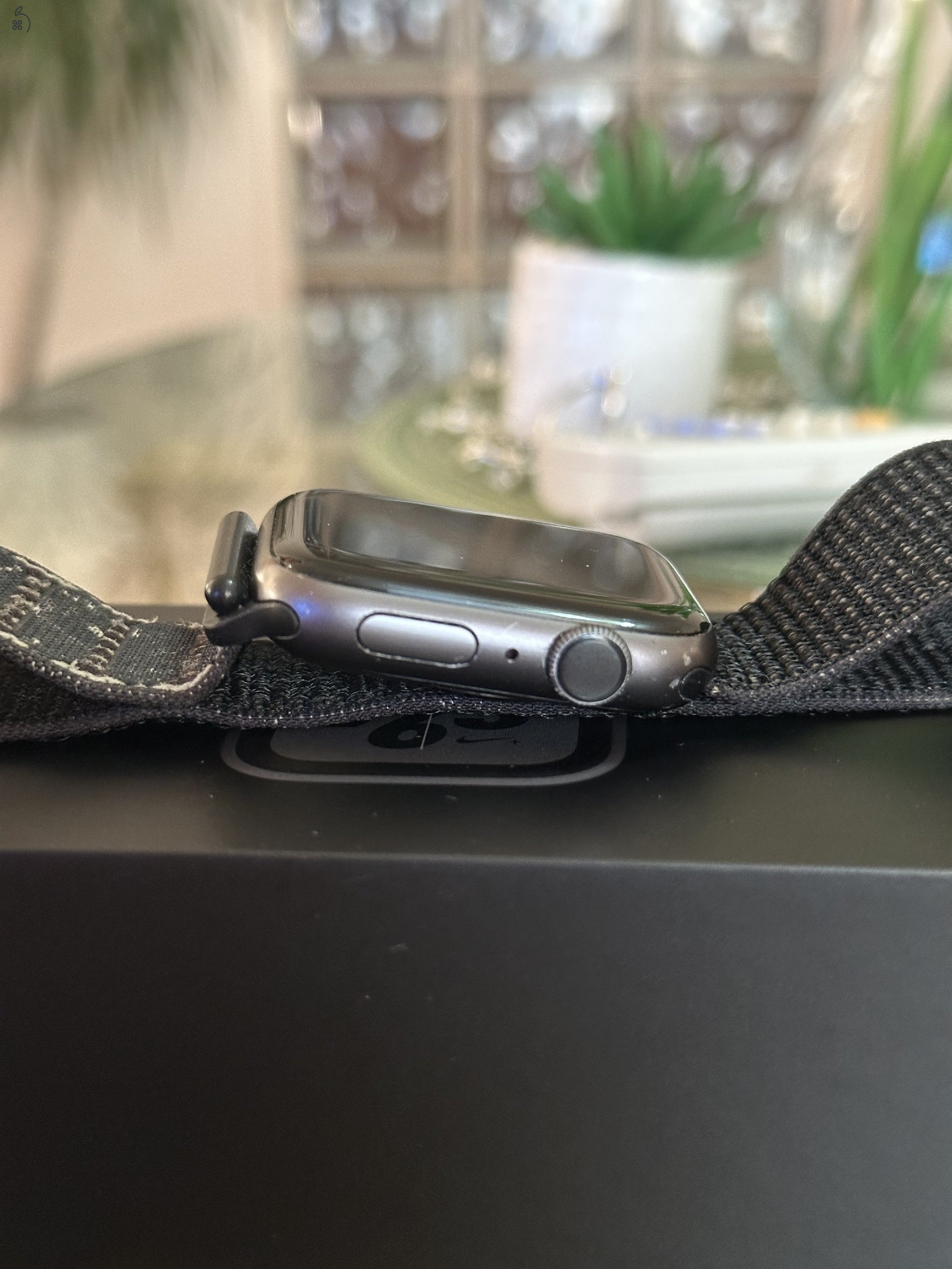  Apple watch series 4 44mm nike+