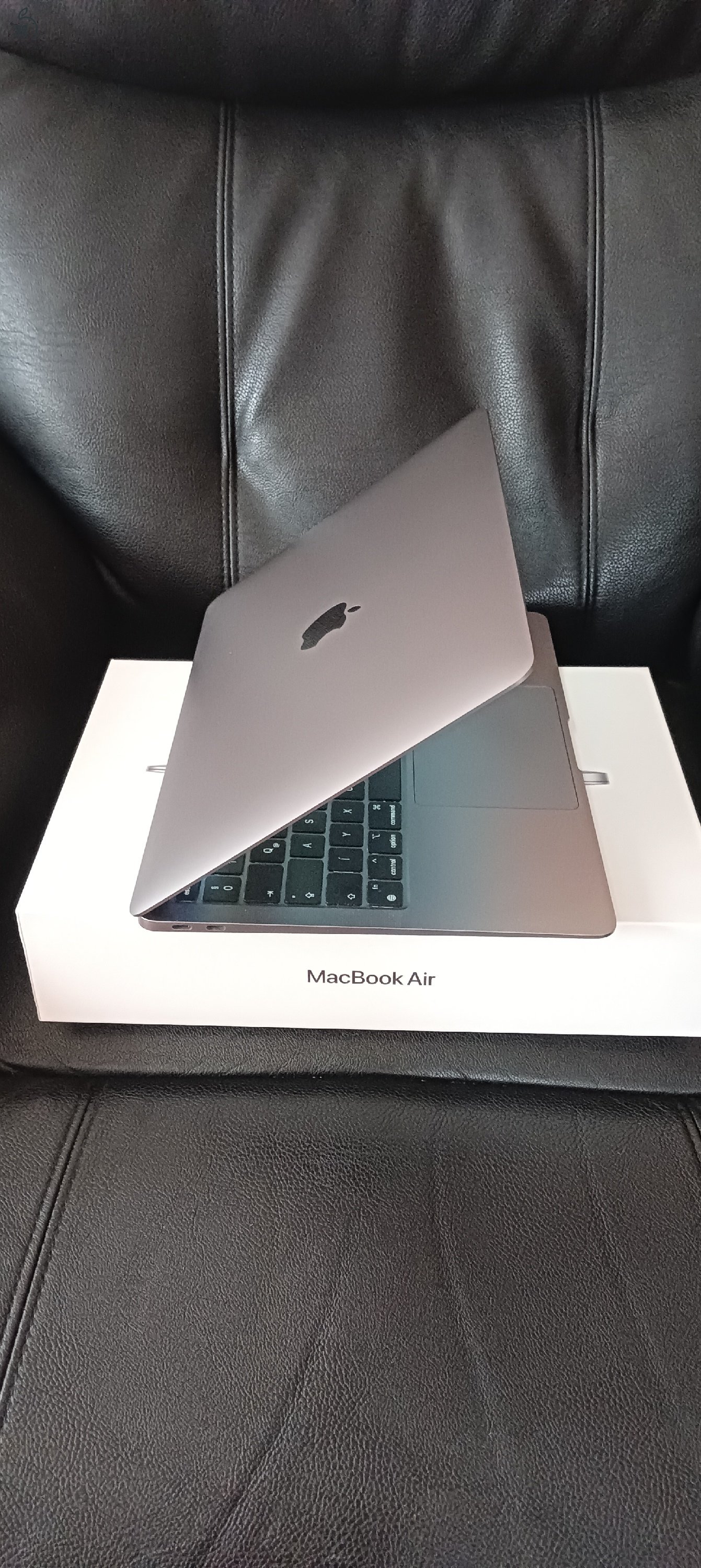 13 hüvelykes MacBook Air Apple M1 chippel (2020)