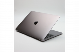 !! 1 ÉV GARANCIA !! Apple MacBook Air 13″ 2020 M1 256GB SSD 8GB RAM Space Gray 96% Akksi – Magyar Bill.