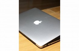 Macbook Air 2017 I5, 8GB RAM, 128 GB SSD