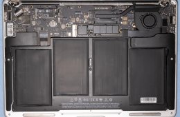 Macbook Air 2017 I5, 8GB RAM, 128 GB SSD