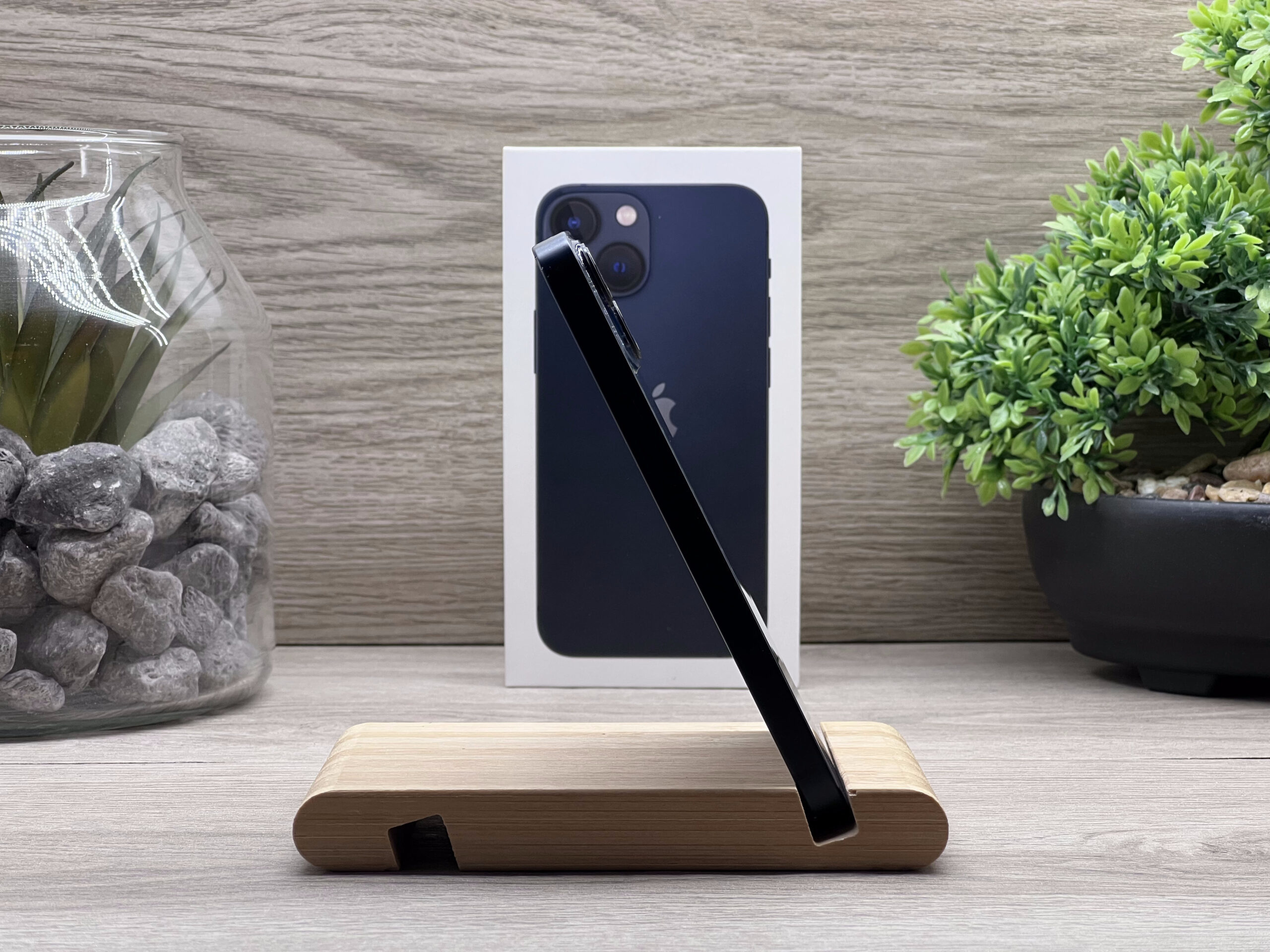 iPhone 13 Mini Midnight 128GB 2 ÉV Garanciával Számlával Aksi 100%