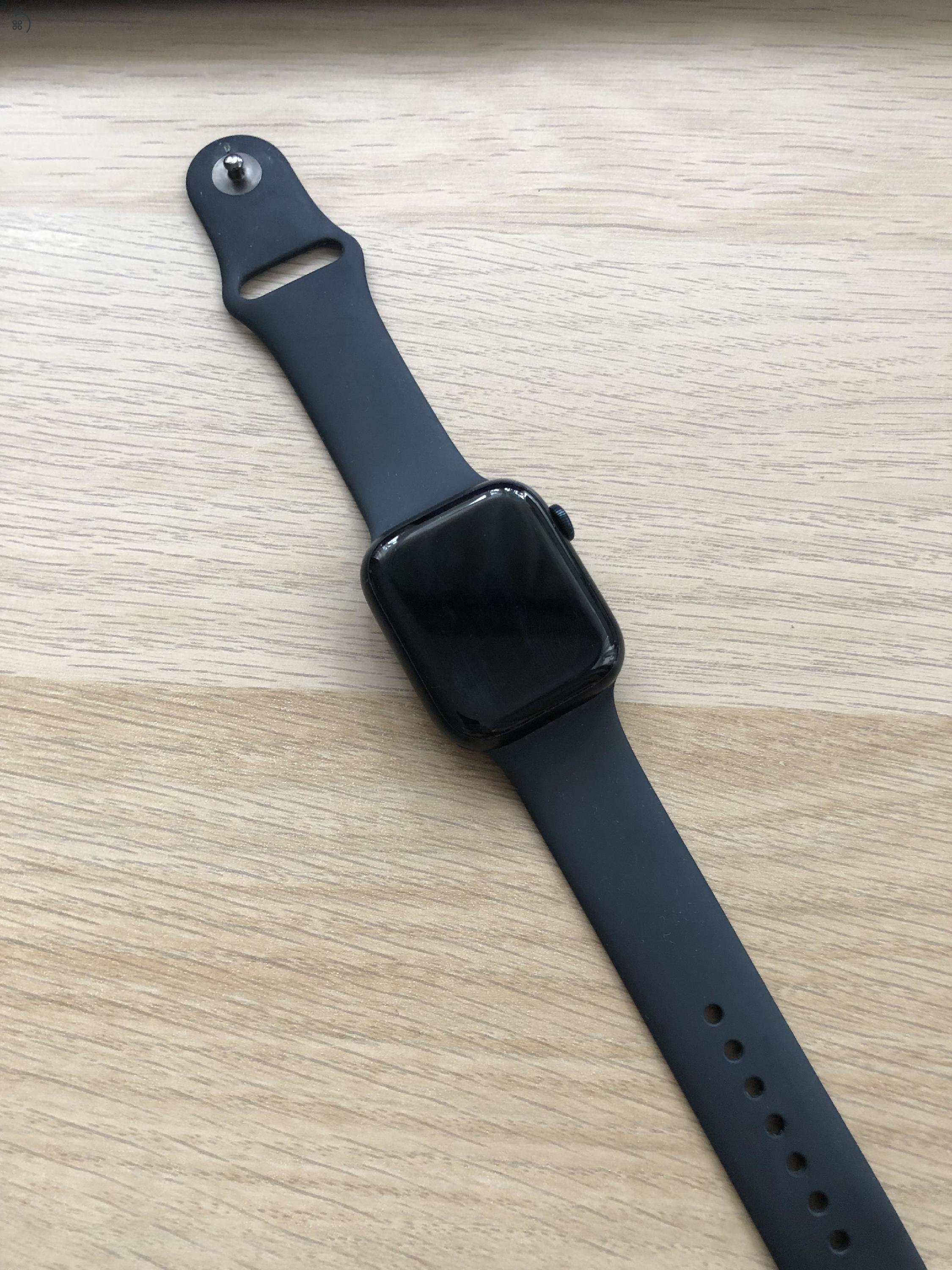  Apple Watch Series 9 45mm (GPS) - éjfekete