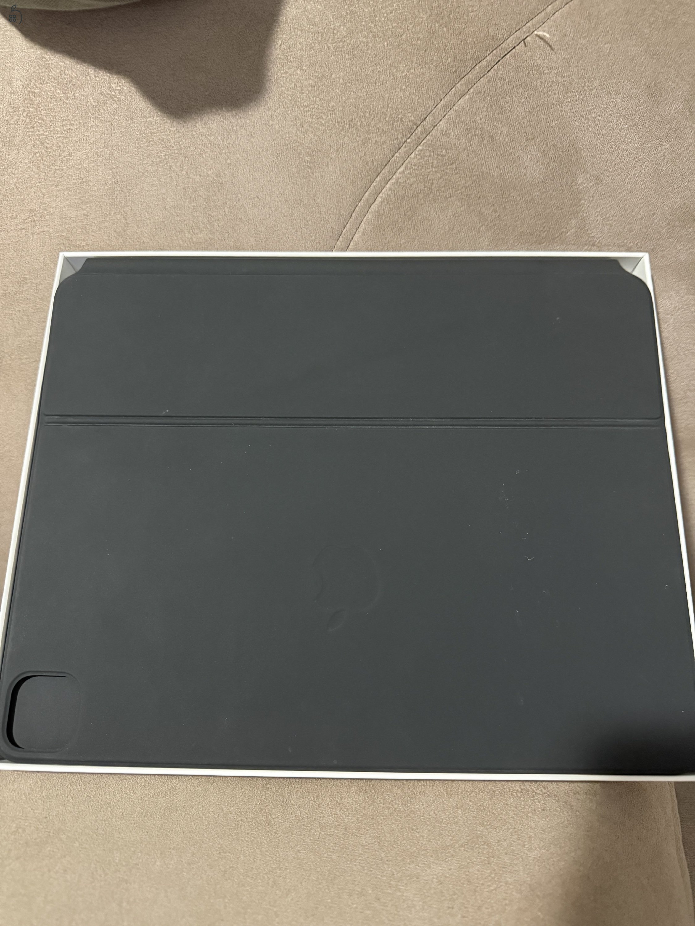 Apple Magic keyboard (magyar) 12,9”