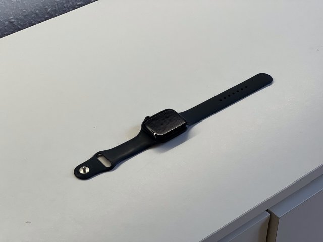 Apple Watch S8 Midnight 45MM 2 ÉV Garanciával Számlával Aksi 100%