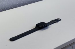 Apple Watch S8 Midnight 45MM 2 ÉV Garanciával Számlával Aksi 100%