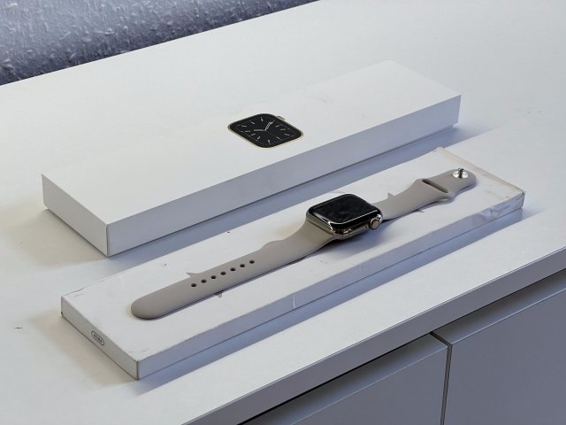 Apple Watch S6 Gold Stainless Steel CEL 40MM 2 ÉV Garanciával Számlával