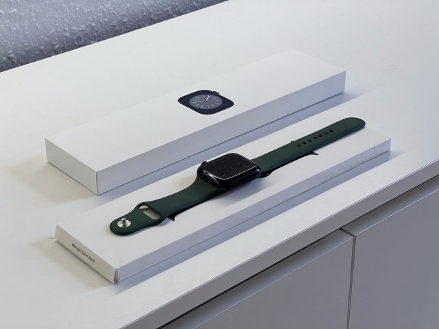 Apple Watch S8 Midnight 45MM 2 ÉV Garanciával Számlával