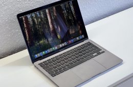 MacBook Air 2020 13 M1 256GB 2 ÉV Garanciával Számlával Aksi 97%