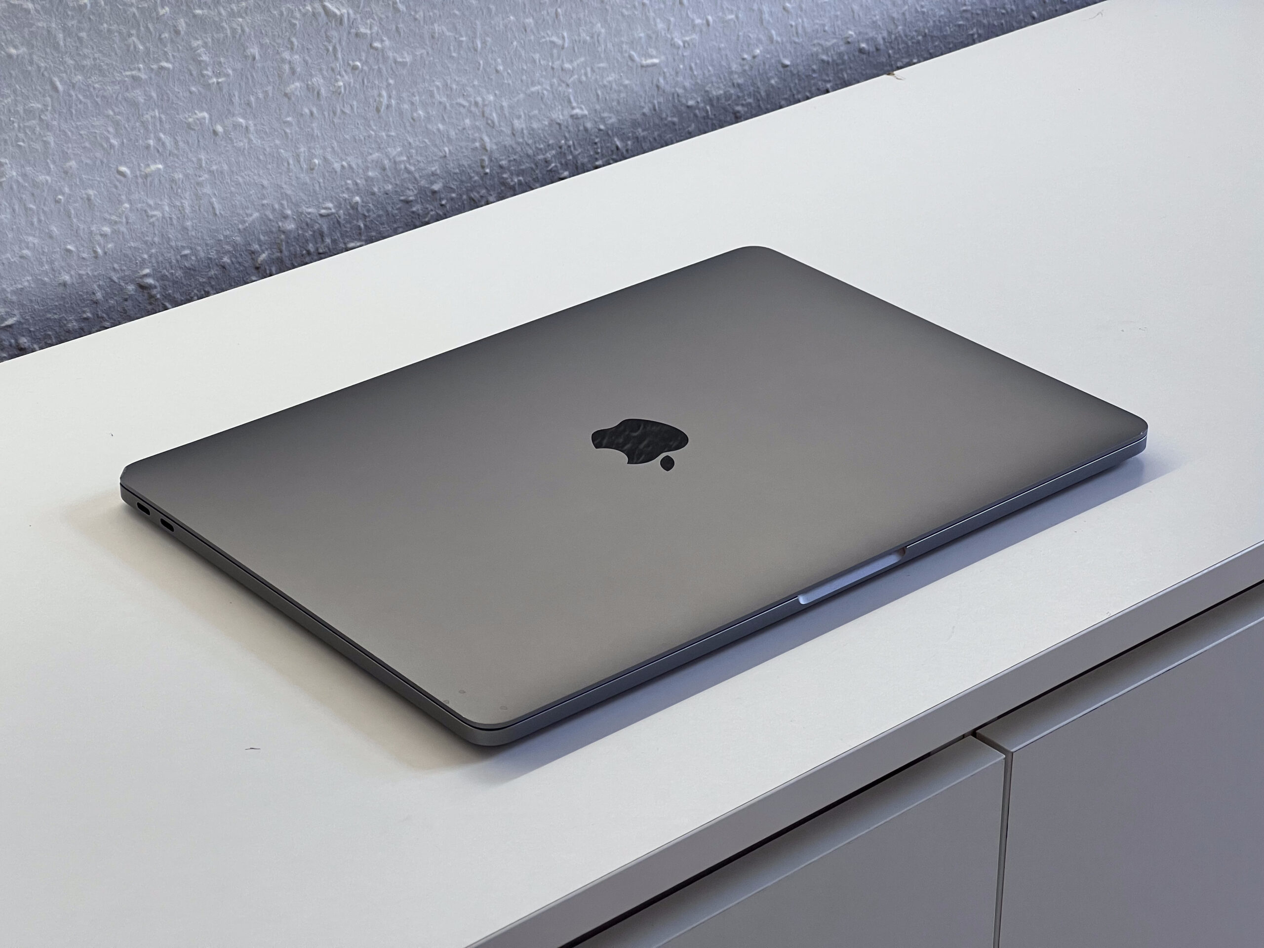 MacBook Pro 2017 13 128GB 2 ÉV Garanciával Számlával